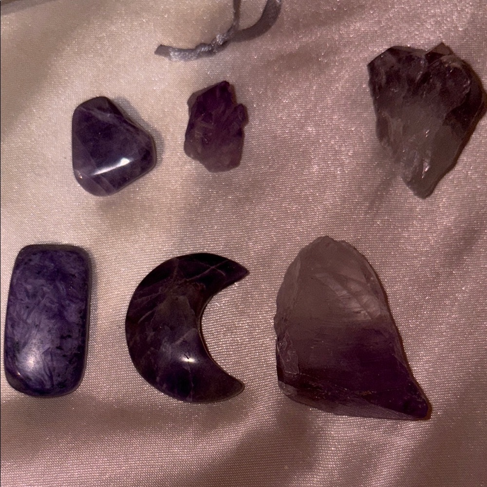 Purple Crystal Set with Silver Pouch - Picture 2 of 5